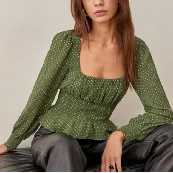 Reformation Tops - Reformation size 0 Peat Green Polka Dot Blouse